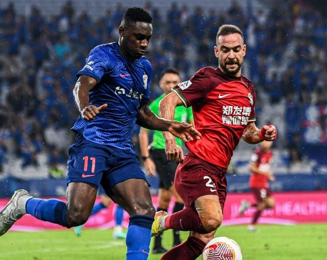 申花客场逆转胜山东鲁能，表现出色