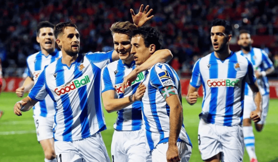 巴伦西亚痛击对手，保级前景一片雾霾